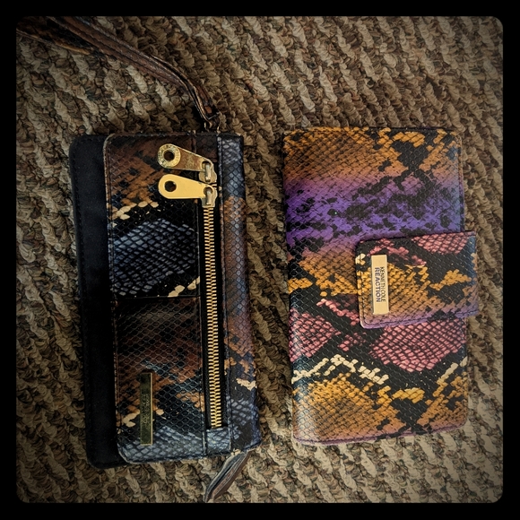 Kenneth Cole Wallets - Picture 1 of 3